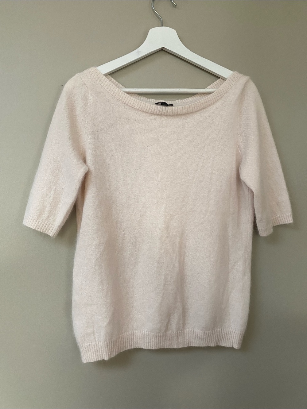 Ann Taylor boatneck Short-Sleeve Sweater Pale Blush pink rabbit hair sweater